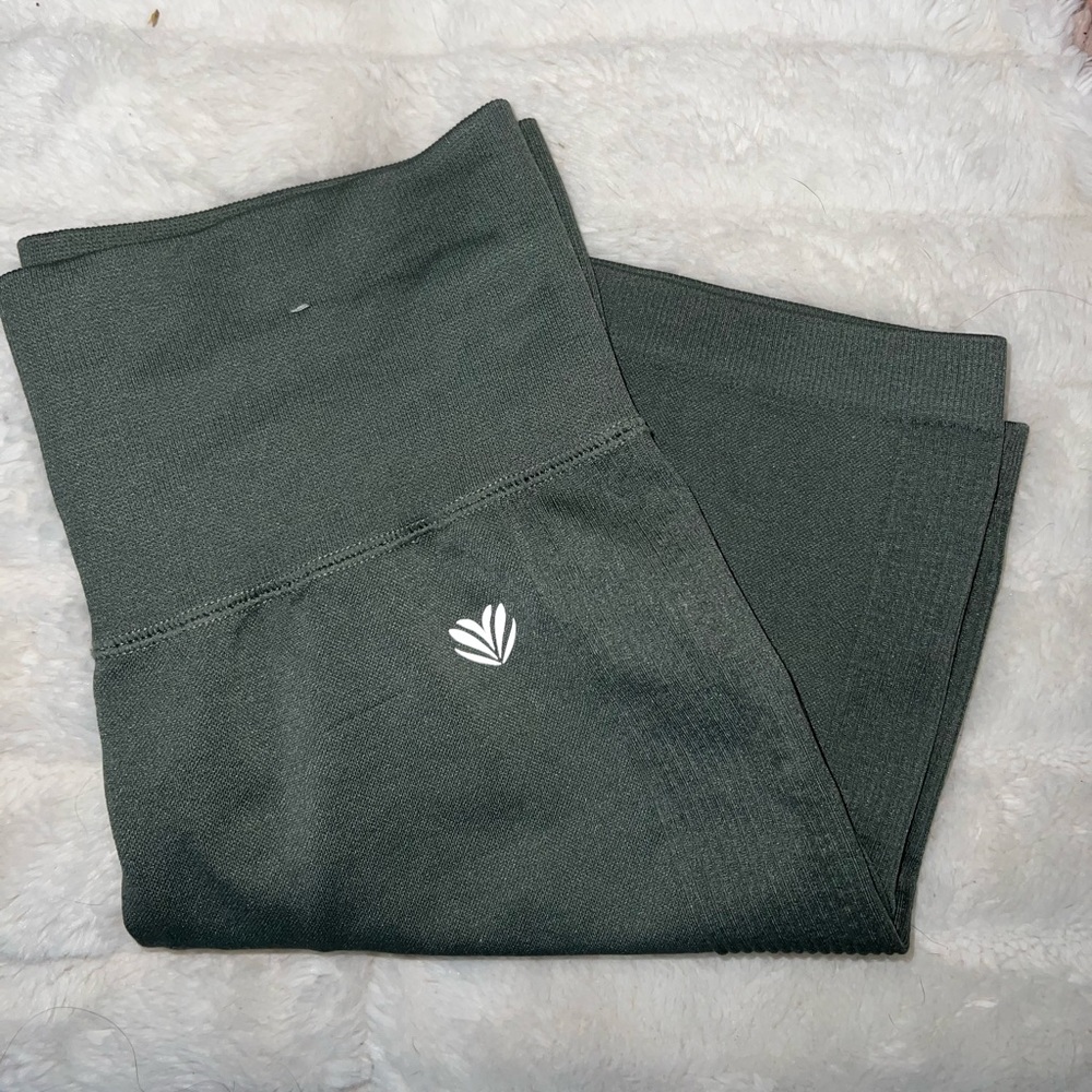 Forever 21 biker shorts